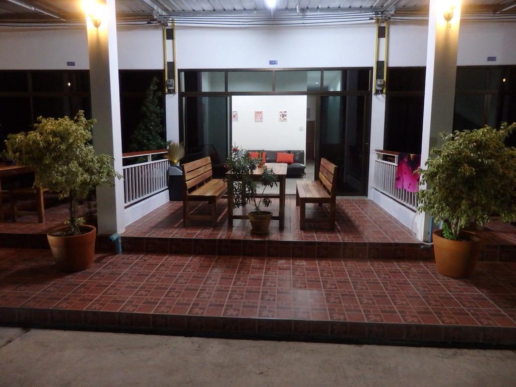 Jamie'S Home With 2 Bedrooms, Can Accommodate 6 Guests Koh Samet Exterior foto